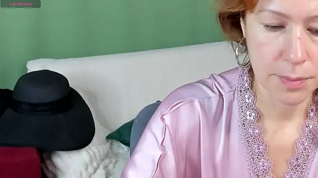 LeticiaRomano - you like me