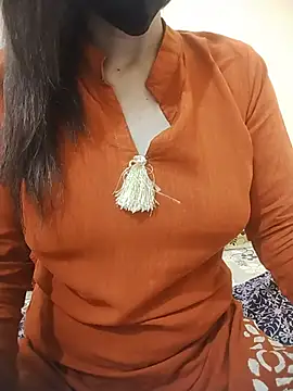 Anna_gougeous - dildo sucking in public