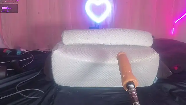Grifa_Sensual - FUCKMACHINE IN PUSSY AND DILDO IN ANUS😈