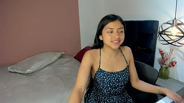 Alanna_Thompson_ - SHOW ASS HOLE + 2 FINGER INSIDE 😈