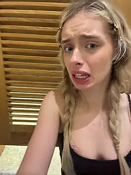 PollyLolly - Suck two fingers with saliva PUBLIC