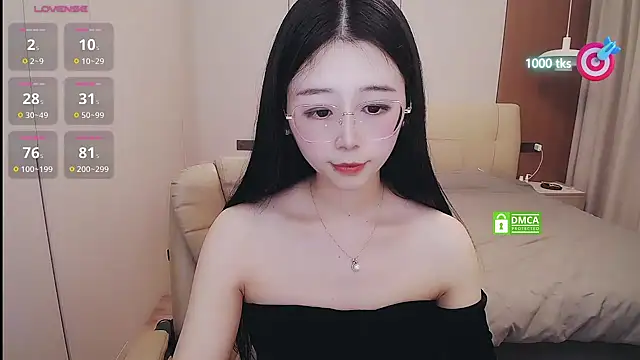 CN-xiaofei - 双手按摩乳房Hand massage breasts