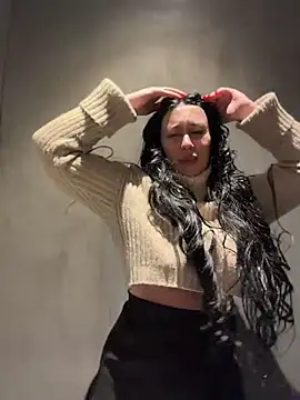 AdinaKan - Naked holes twerk close+BIG SQUIRT💦