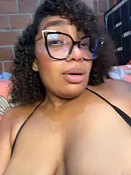 _Piel_Canela - Chow pussy+ dedos + chorro
