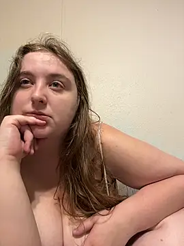 Caligirl9895 - Bend over and spread it (nervous)