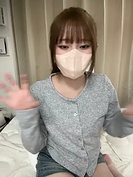 Rin_15 - 全身見せてボタン外す❕