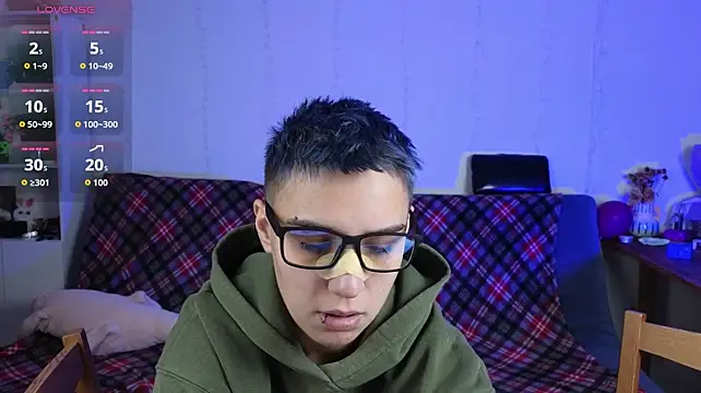 LuxuryLoverss - 🎀Lexa sucks dick on her knees🎀