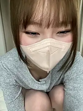 Rin_15 - 全身見せてボタン外す❕