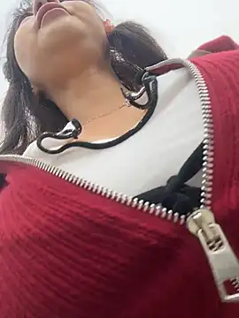 Bingbing6699 - 路边露全胸性感揉胸