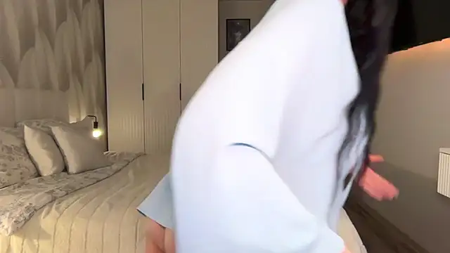 MiroslavaLime - DOGGY ASS SPANKS