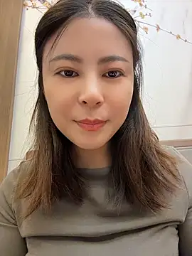 YaoYao8888 - 脱掉内衣直播2分钟