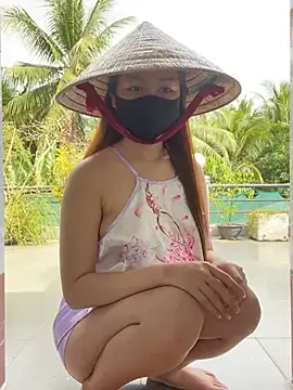 My_Melodyy - Make me cum pussy in public garden 🪴 😈