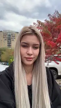 KikiWatson - Show figure in public 💋💦
