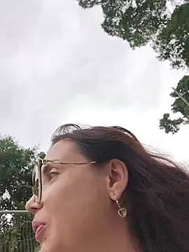 Velvet_Anne - Show boobs to stranger💥🎤🌙