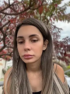SandraCarter - Show ass in public