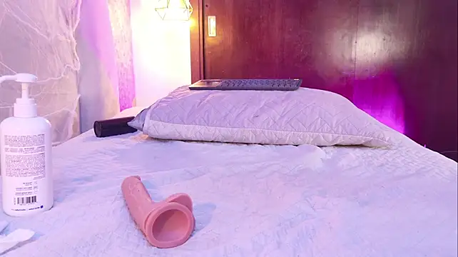 Ammy_durand - Ride dildo