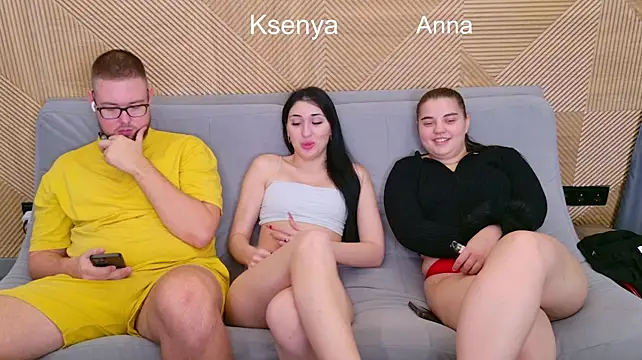 Ksenny - threesome sex + creampie