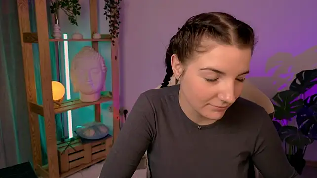 AliceChanel - make my ass red