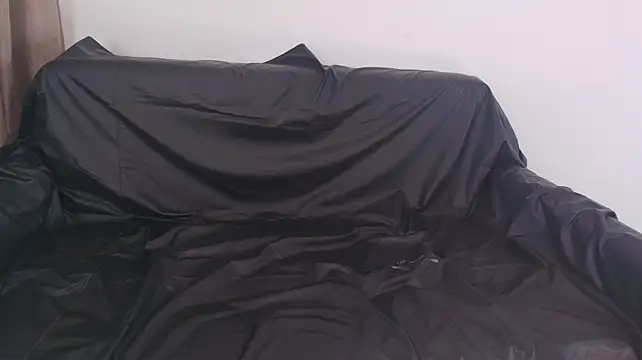 MsMelania - blowjob on dildo