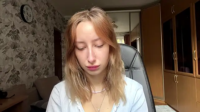 AleneLaurente - ❤️ I'll show you the outfit + Dance💕