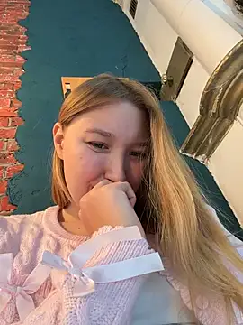 -NaughtyAngel- - TOUCH PUSSY UNDER TABLE! VERY RISKY