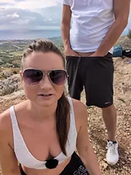 Samira-Summer - Lick his balls in public