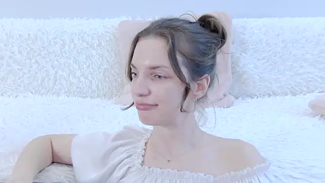 Beauty_Alex - Sweet naked tease!