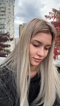 KikiWatson - Take off my hoodie 🥰