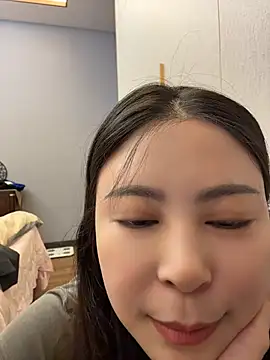 YaoYao8888 - 脱掉内衣直播2分钟