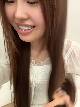 Jenny156c - 看屁股 show ass