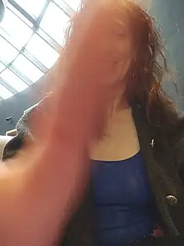 Exhibitionsplit - MAKE me CUM in Public ♤SQUIRT