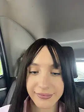 Lilonok - play with my virgin pussy