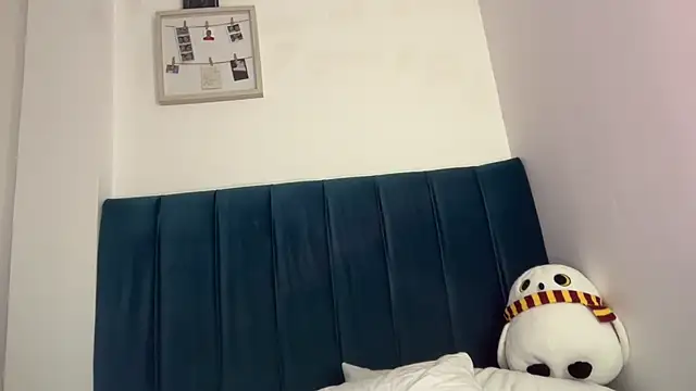 Alice_guerin_ - magic wand in my ass