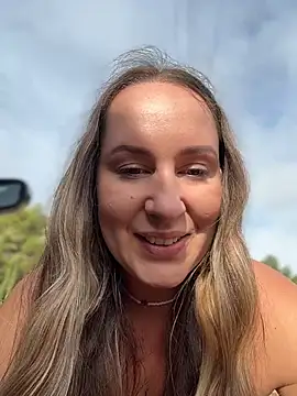 Mona_Plus - Tits+nipple clamps😈LT wins video💦