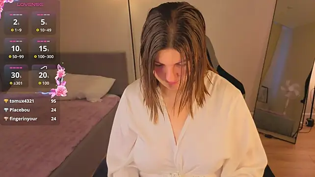 Kitty_Liikk - lower the right sleeve of the robe