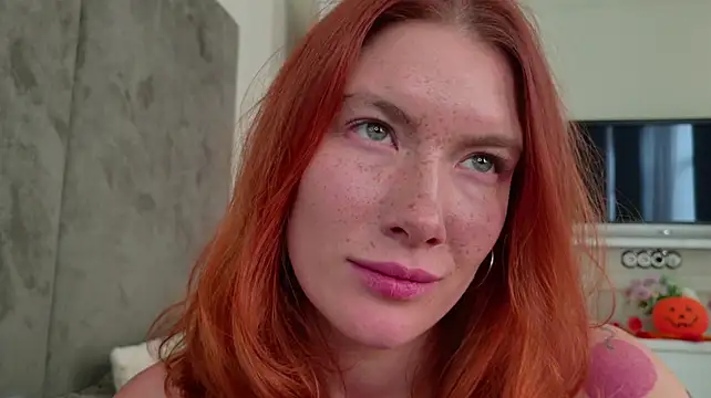 Liv_Fay - RIDE DILDO