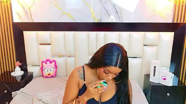 SalomeRestrepo - 😈 Spank myself 5