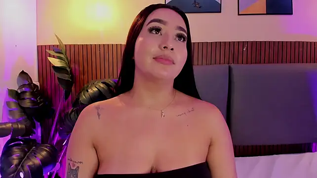 Melinacruuz - ICE IN MY NIPPLES