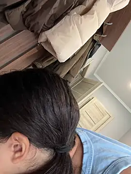 LushBySofa - TAKE OFF PANTIES+SHOW PUSSY FOR FRIEND