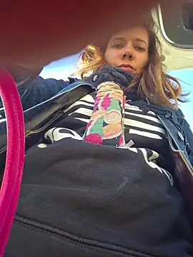 Lina_lou4 - Squirt outside