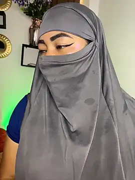 Isa-anbar - DILDO IN MY PUSSY 😈