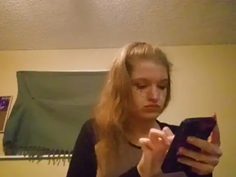Freakydeafgirl - 💜 Help Me Reach My Dreams