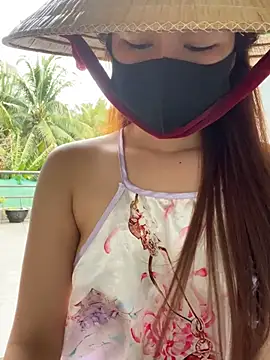 My_Melodyy - Make me cum pussy in public garden 🪴 😈