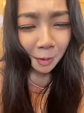 Luna-girl - 户外脱掉内衣裤真空两小时