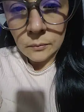 Sex_Annie - Dildo en el coño mojado