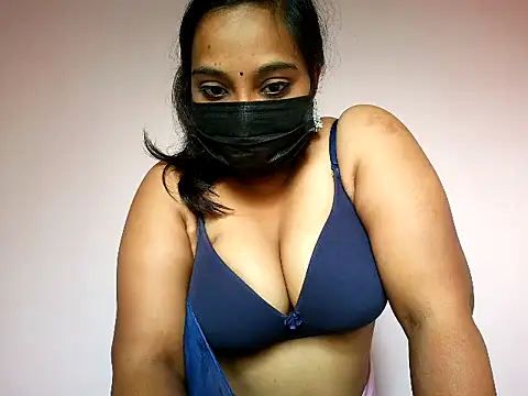 Mathi_cam - SEXY NUDE IN LIVE