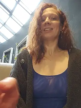 Exhibitionsplit - MAKE me CUM in Public ♤SQUIRT