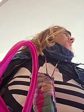 Lina_lou4 - Squirt outside