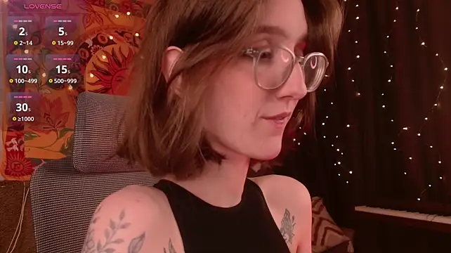 Lolami_ - let my tits out for a while