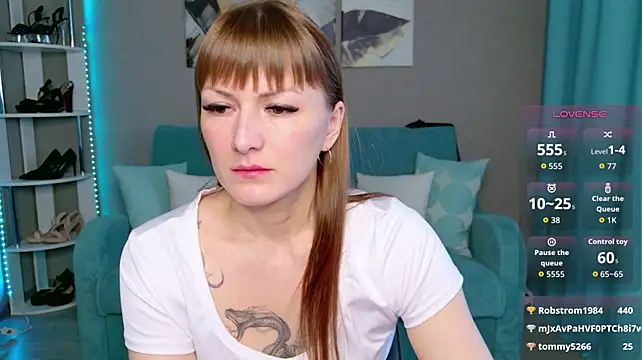 Alice_Vixen__ - rub my clitor